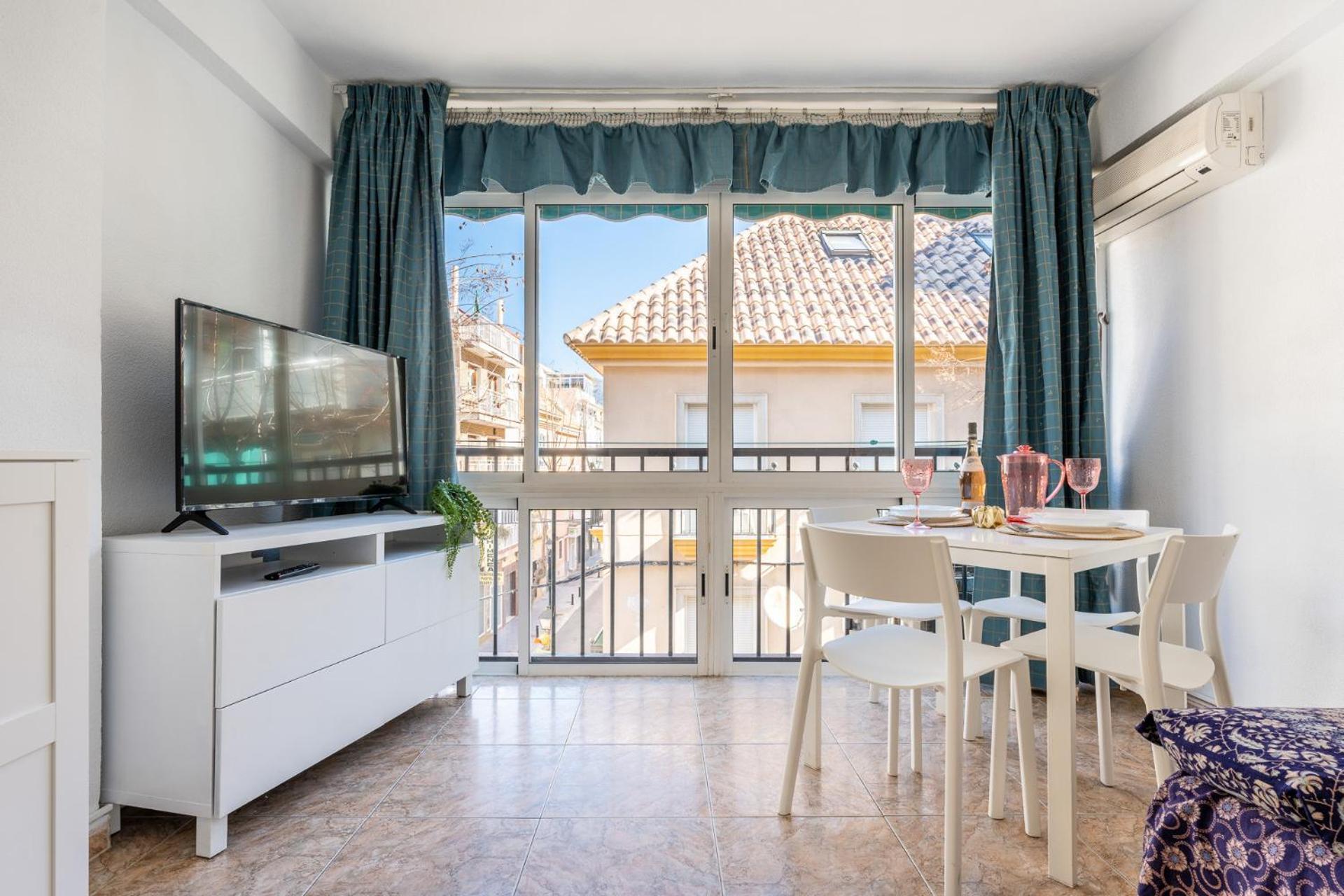 Malagasuite Fuengirola Beach & Sun Экстерьер фото